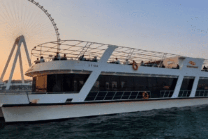 Luxury Sunseeker yacht Dubai